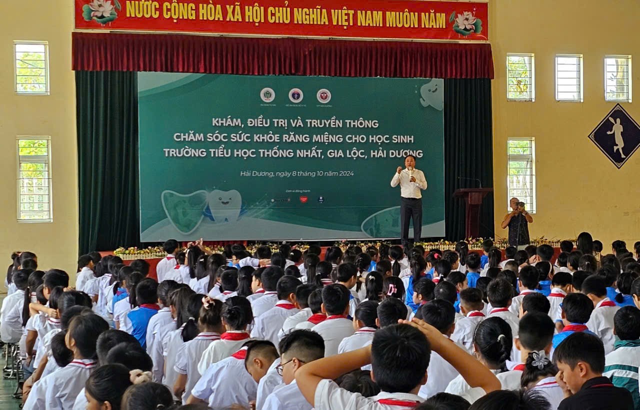 KHÁM, ĐIỀU TRỊ VÀ TRUYỀN THÔNG SỨC KHỎE RĂNG MIỆNG CHO HỌC SINH TRƯỜNG TIỂU HỌC TỈNH HẢI DƯƠNG
